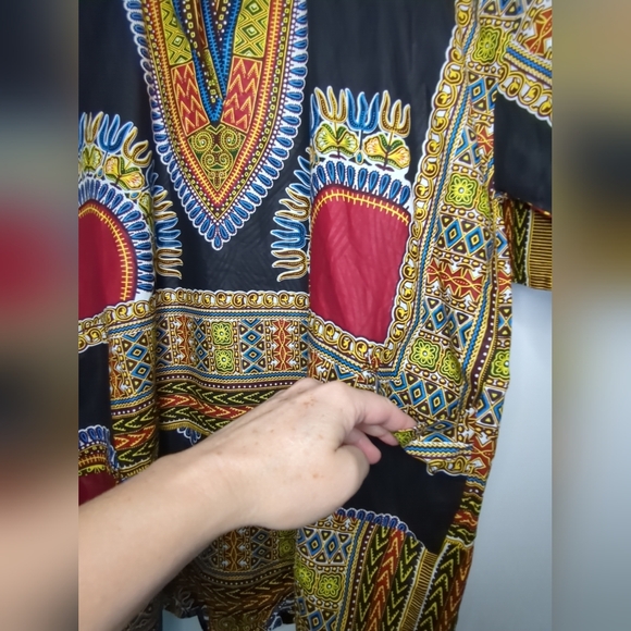 Beautiful Ankara Dashiki Shirt Great Colors NWOT Cotton Size L - Picture 11 of 12